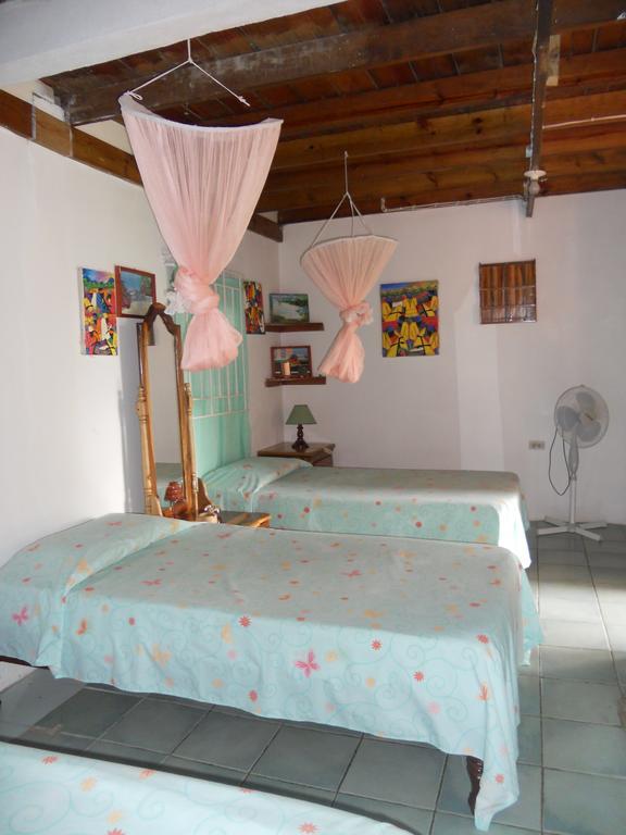 Drapers San Guest House بورت أنطونيو المظهر الخارجي الصورة